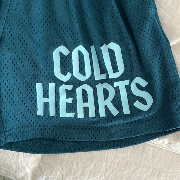 Like new Overtime mesh shorts. - Picture 2 of 4